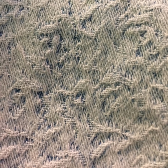 Extra Crop Jeans🥳HP🥳 - Picture 4 of 4